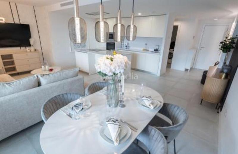 Foto f02cfed4-7596-4e67-9674-5dbb80b206c7. Location appartement avec parking piscine dans La Concha - Resina Golf Estepona