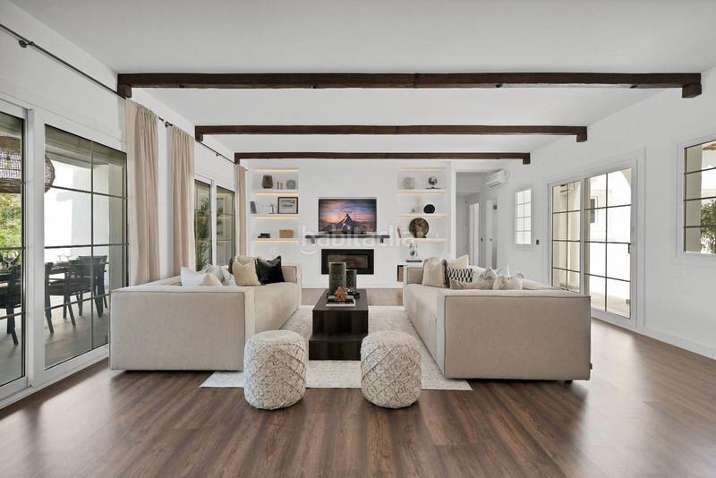 Foto 3197fde2-f899-41b4-9206-7781eae72850. Lloguer casa amb aparcament piscina a El Paraíso Benahavís