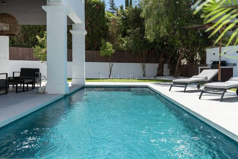 Foto 243e24ba-c8a8-4fe2-8a28-2c0e3680b434. Rent house with parking pool in El Paraíso Benahavís