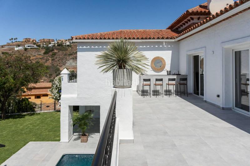 Foto 87ca3265-deed-439e-8597-d7e92e81dc92. Rent house with parking pool in El Paraíso Benahavís