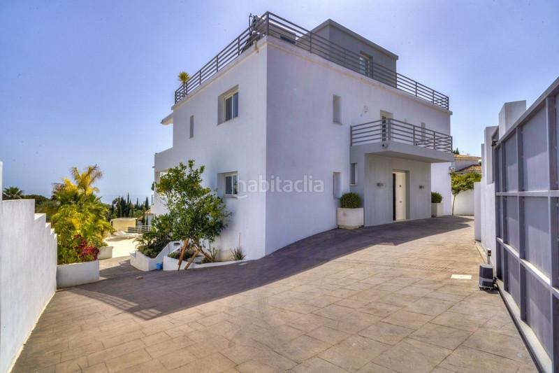 Foto fa38c241-6c7e-4fe7-b952-3afb01e5e16b. Casa con parcheggio piscina in El Rosario - Ricmar Marbella