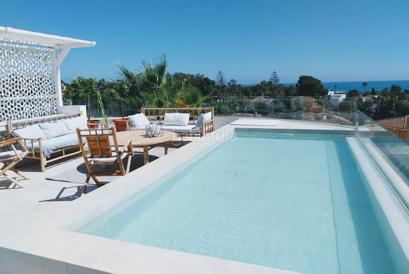 Foto 2a27dc68-e589-46e2-bfbf-f7ded19e4052. Haus mit parking pool in Marbesa Marbella