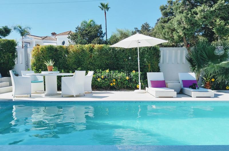 Foto 30aa25dd-0a01-4199-8f44-523a63bda882. Haus mit parking pool in Marbesa Marbella
