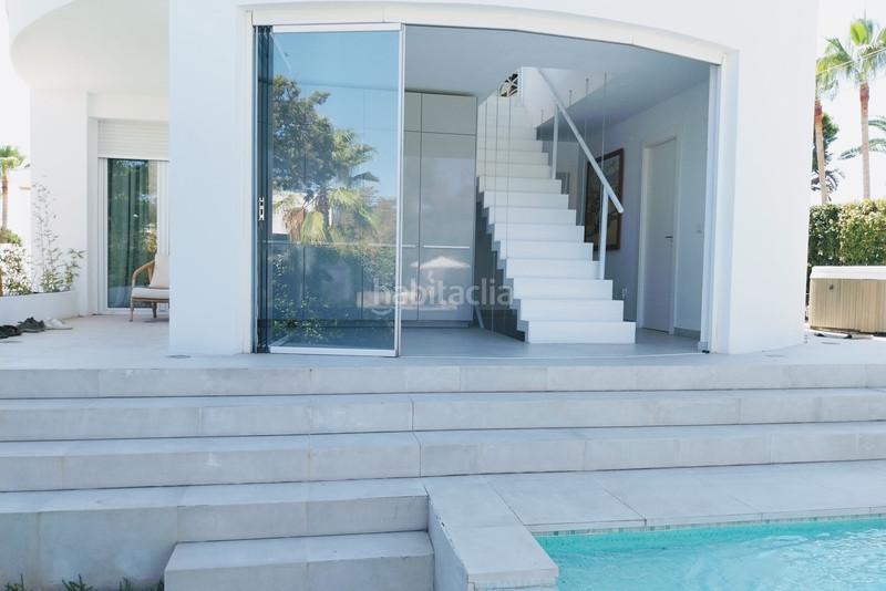 Foto 8c19bfb0-b5e5-4230-9d8f-49f04cd15224. Haus mit parking pool in Marbesa Marbella