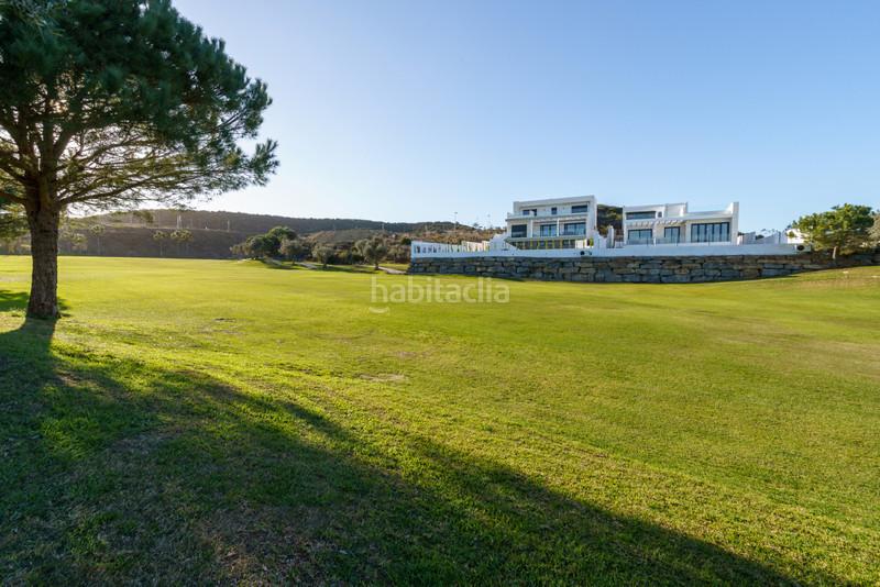Foto 88e3b5dd-efc1-4594-94bc-f505c4b516b4. Casa amb aparcament piscina a El Faro de Calaburra - Chaparral Mijas