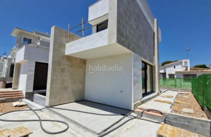 Foto 72c2147f-9ec6-4efd-9a2a-073299eb4013. Casa oportunidad de inversión excepcional primera ubicación en nueva andalucía en Marbella
