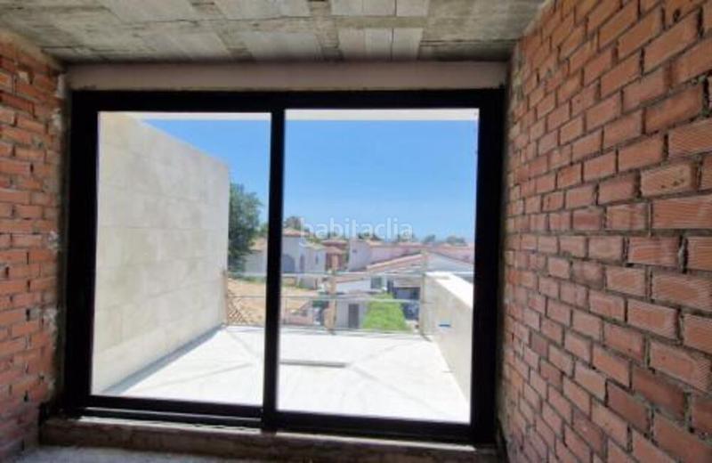 Foto 986a1c69-1105-4008-a6bb-2af37d7da6fa. Casa oportunidad de inversión excepcional primera ubicación en nueva andalucía en Marbella