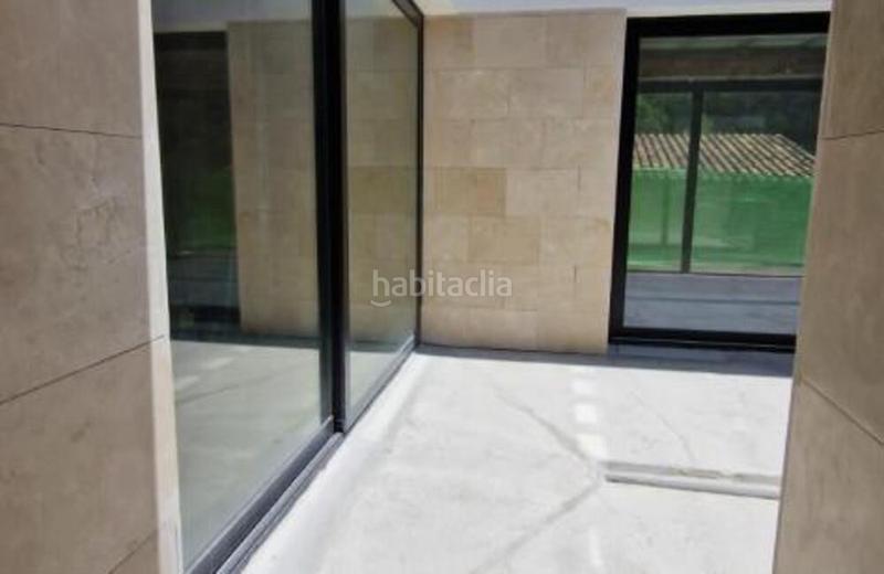 Foto a2fd8e0c-1ff3-48fc-96e1-bdd7d2b2ea37. Casa oportunidad de inversión excepcional primera ubicación en nueva andalucía en Marbella