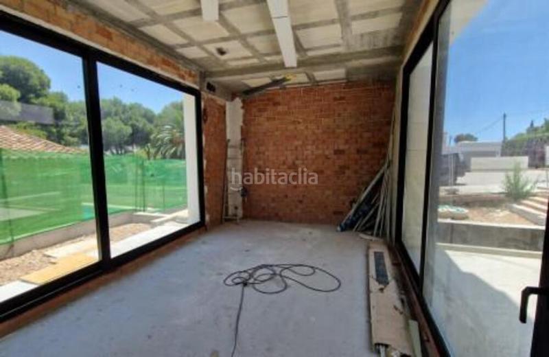 Foto d6455bf3-bd34-4929-be39-185bec88ab19. Casa oportunidad de inversión excepcional primera ubicación en nueva andalucía en Marbella