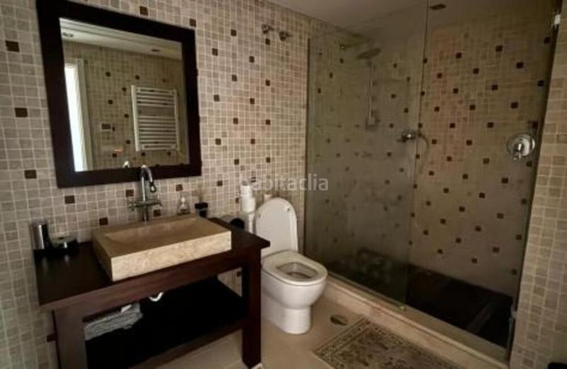 Foto d2012072-b926-4970-a2b6-d3dbed685d7a. Alquiler apartamento en n/a en Zona de Punta Plata Estepona