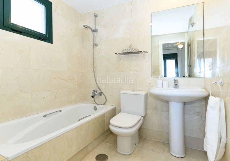 Foto 03ad357c-24f7-4a38-99ce-17aac64bdd6b. Apartamento en n/a en San Pedro de Alcántara Pueblo Marbella