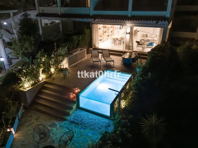 Foto e3b9f23a-9fe0-4419-8dd0-2fd6d399049a. Planta baixa amb aparcament a Los Naranjos Marbella