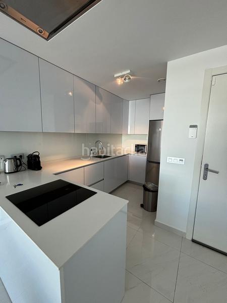 Foto afb766b7-23c4-478d-b40b-4c7fcf090390. Location attique avec parking piscine dans Bel - Air Estepona