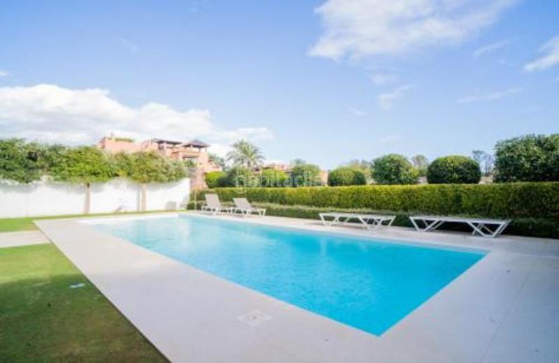 Foto 653e6673-f55e-439b-bdd8-c94931e80218. Casa en n/a lujosa villa multilevel con potencial sin fin en Estepona