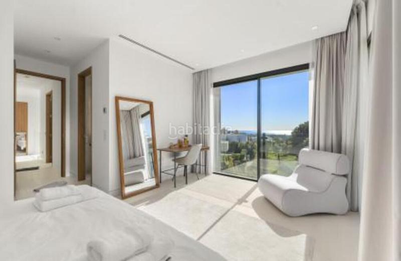 Foto cb0b08c9-3e6c-4a81-b75f-74050ab6d43f. Casa a n/a a El Paraíso Benahavís