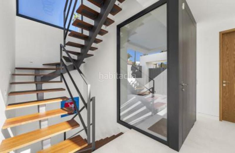 Foto 51a6c312-1563-42e2-a7a1-546dbe9e95ff. Maison dans n/a dans El Paraíso Benahavís