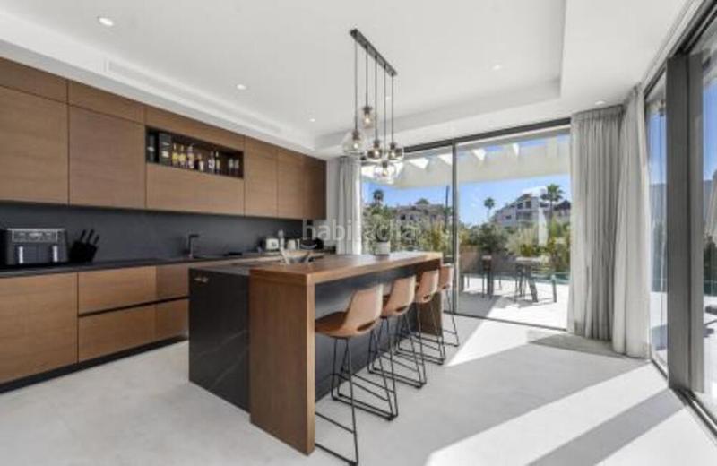 Foto 77a091af-97c8-4aee-b7d3-ef018b2bd9c3. Maison dans n/a dans El Paraíso Benahavís