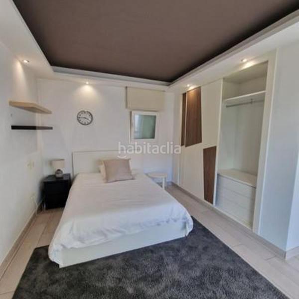 Foto 6ff4755b-8d37-4200-aa5f-8acb7b656b57. Lloguer planta baixa amb aparcament piscina a Puerto Banús Marbella