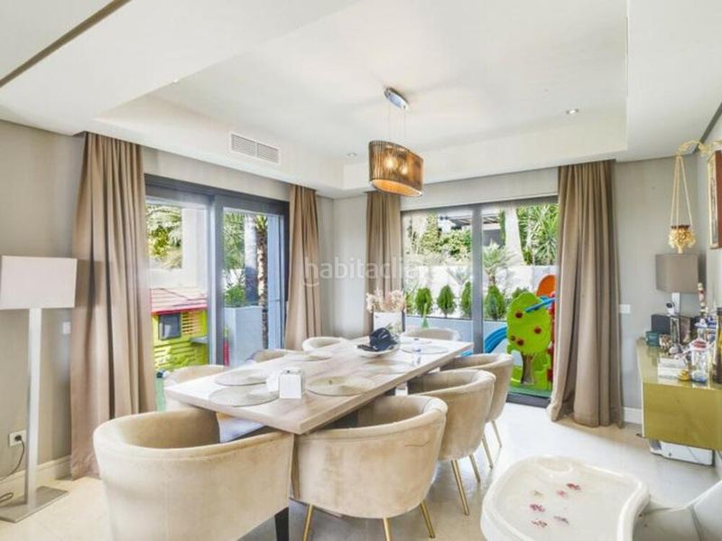 Foto 0b4f8735-248b-4f30-9886-d832c7b5d214. Casa en lomas de Marbella club Marbella