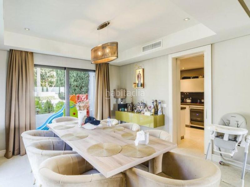 Foto 29a907a4-afbf-4b0f-a570-60c29111c6d4. Casa en lomas de Marbella club Marbella