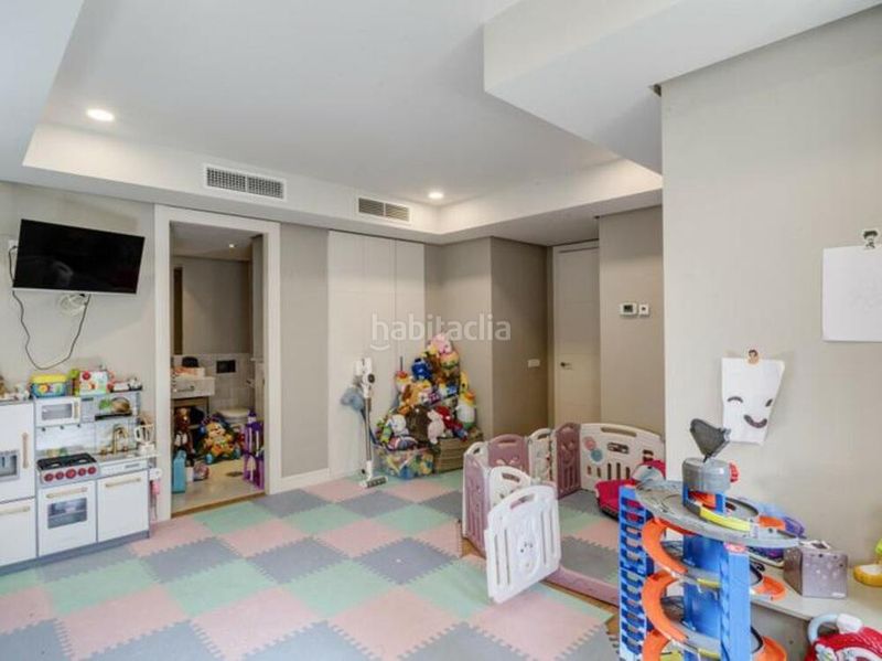 Foto ed356c5a-1d73-46e7-abeb-26ab638f804d. Casa en lomas de Marbella club Marbella
