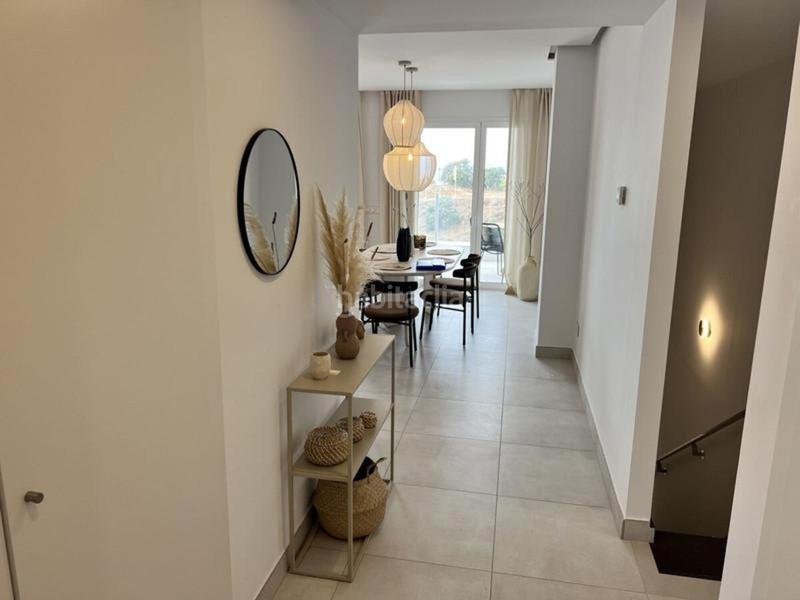 Foto 85113391-17a8-4f0e-aa1f-cb668423ffeb. Dúplex en n/a en Alto de los Monteros Marbella