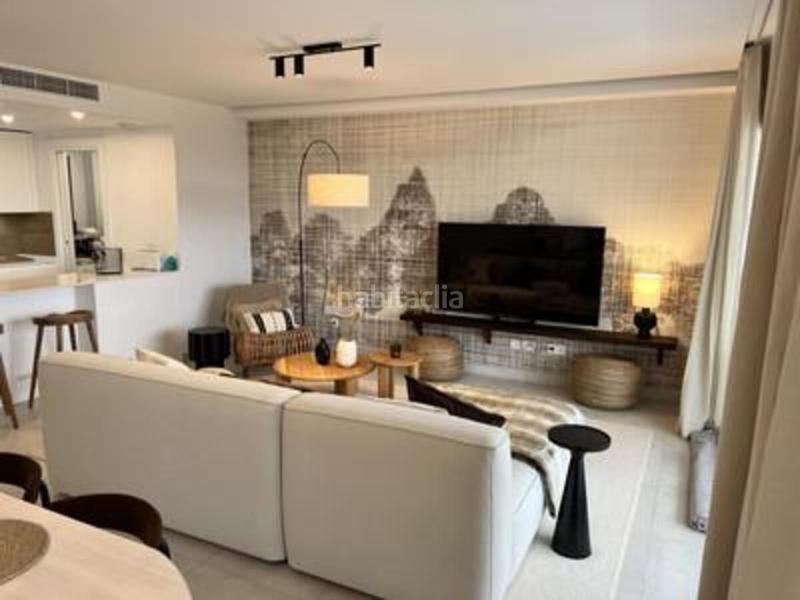 Foto 1a2e4e2f-98d3-4893-8867-8611ea1f119a. Zweistöckige wohnung in n/a in Alto de los Monteros Marbella