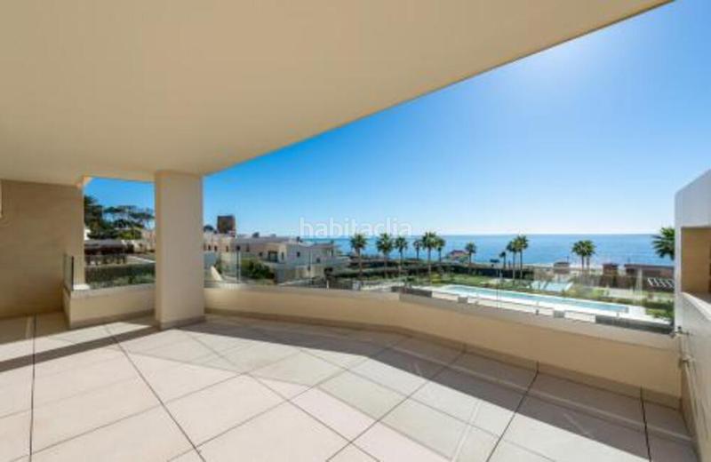 Foto bb99c4b1-fcb7-4034-a64c-4d9830819b33. Location appartement avec parking piscine dans El Velerín Estepona