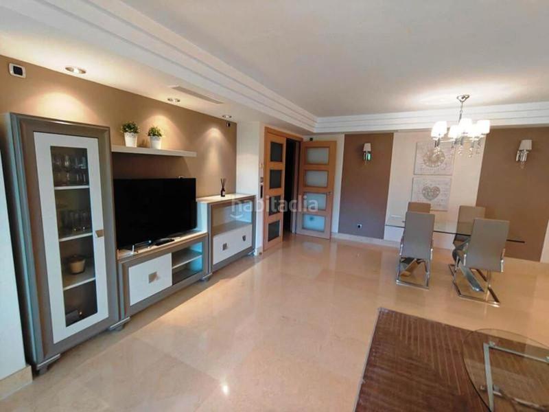 Foto ee3a47d2-3820-47ac-82db-4c3b1aa287c3. Lloguer apartament amb aparcament piscina a Casco Antiguo Marbella