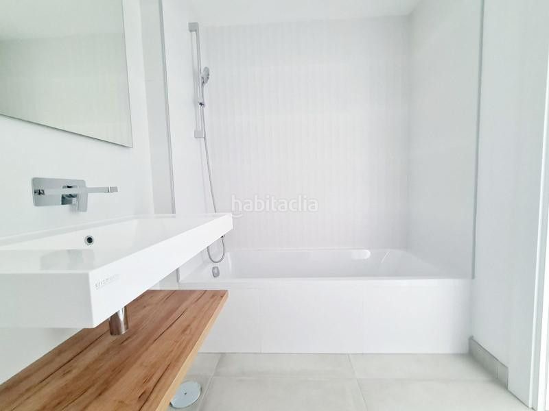 Foto 90e09ce5-118e-4daa-a553-cca9513a81bf. Lloguer casa adossada amb calefacció aparcament piscina a Mijas