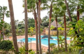 Apartamento en Los Naranjos. Elegante apartamento de 3 dormitorios en alminar de marbella  lu