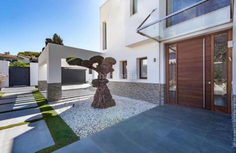 Foto 7835bbd9-edd8-4c03-b3b3-6b0275f440be. Casa en n/a en Atalaya - Isdabe Estepona