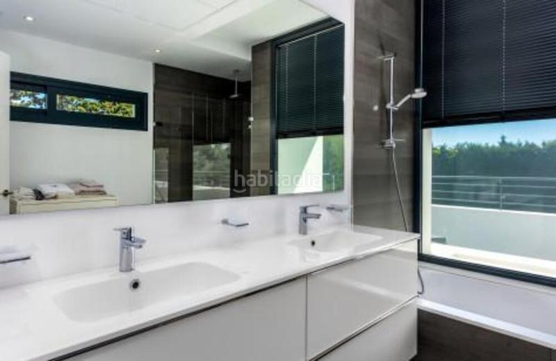 Foto 9e3da781-0a2e-4322-9874-210c3b42885f. Casa en n/a en Atalaya - Isdabe Estepona