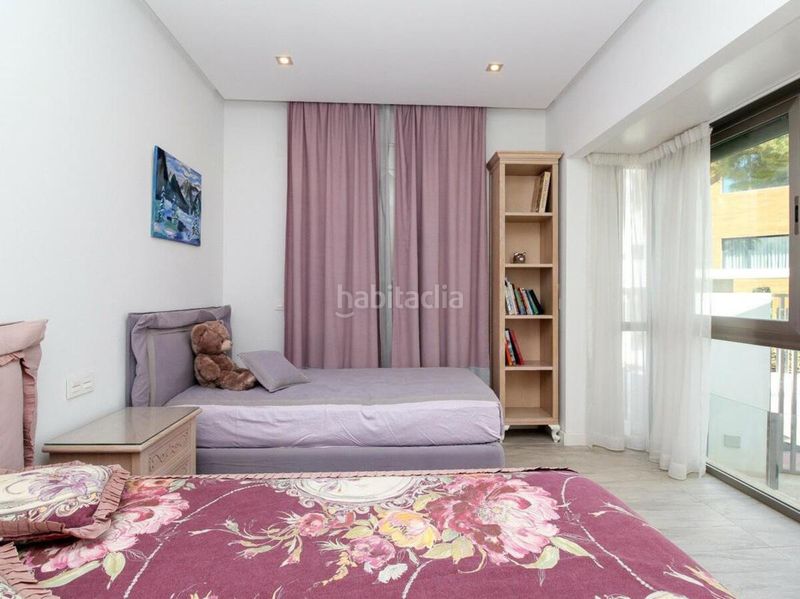 Foto 2ba5f88f-8be2-4c3e-904e-cd0449b91755. Lloguer casa adossada amb aparcament piscina a Puente Romano Marbella
