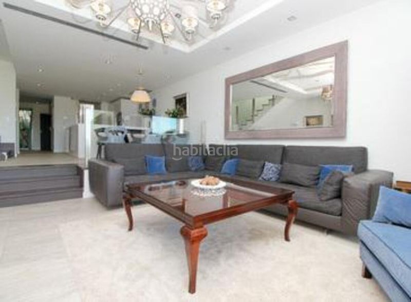 Foto 417dc79a-09ff-442b-a7c0-b5918340f7de. Lloguer casa adossada amb aparcament piscina a Puente Romano Marbella