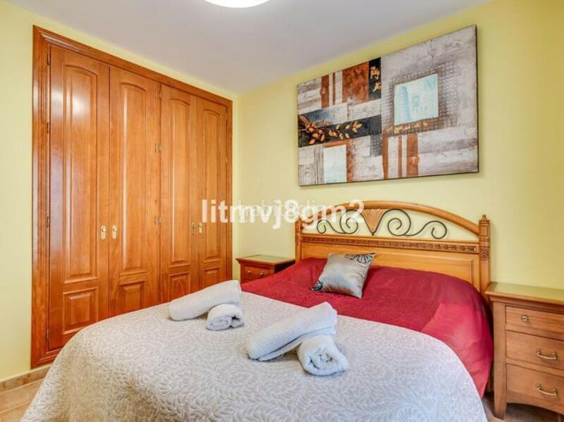 Foto 7b79d3ac-2187-4d75-922a-14cc43d99b46. Lloguer casa adossada amb aparcament piscina a Calahonda Mijas