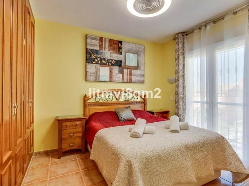 Foto ad559cf9-7eec-4e1b-b189-d11dba43c7f2. Lloguer casa adossada amb aparcament piscina a Calahonda Mijas