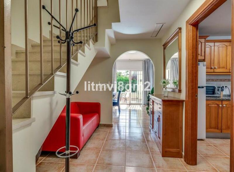 Foto 091ccf10-e418-494d-905e-08caba4b5a22. Rent semi detached house with parking pool in Calahonda Mijas