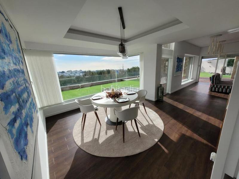 Foto 86bad9ef-7614-44fe-adcc-27afdc37b33a. Maison avec parking piscine dans La Alquería Benahavís