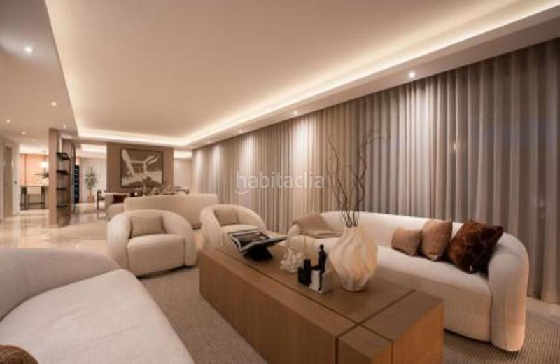 Foto 81e433c3-2d93-4a71-84d0-3666b4e3d318. Haus mit parking pool in La Dama de Noche - La Alzambra Marbella