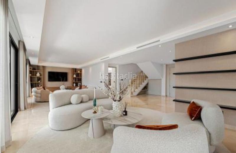 Foto 9c7d729c-d111-466a-a6ef-b8cf8cf8d179. Haus mit parking pool in La Dama de Noche - La Alzambra Marbella