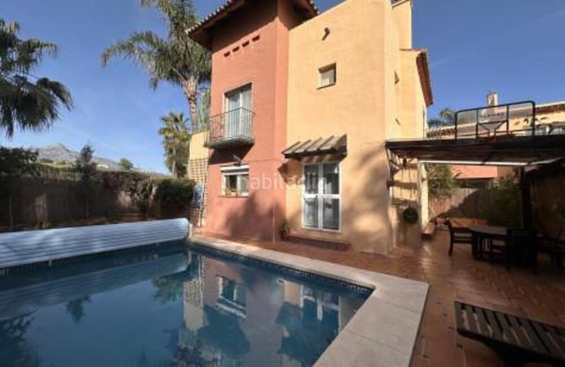 Foto 4e05b14b-06f2-48e2-ae24-cf3c9f143534. Alquiler casa pareada en Rodeo Alto - Guadaiza - La Campana Marbella