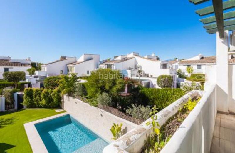 Foto e907e7d6-d211-482c-be9f-5d88065832ea. Reihenhaus mit parking pool in Nueva Alcántara Marbella