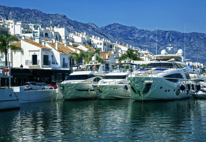 Foto 46346b64-ed53-45d3-b7ff-94c91f446c6b. Miete reihenhaus in aduar 28 in Casco Antiguo Marbella