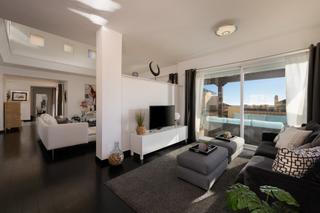 Dachwohnung in N/a