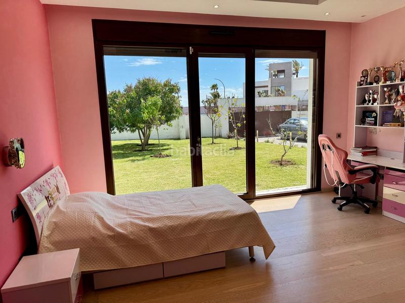 Foto 23b10759-ad17-44fe-8fa7-9b5dd1e3581f. Rent house in pablo ruiz picasso(ctjo b 29 in Nueva Alcántara Marbella