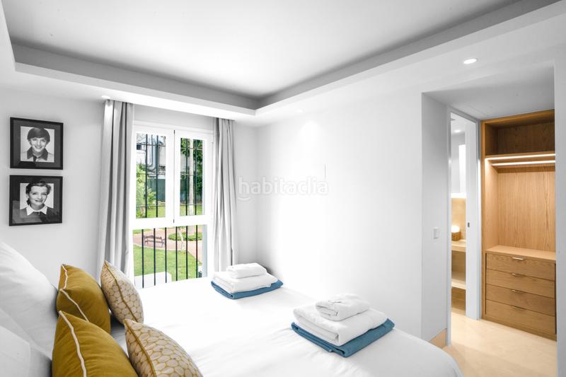 Foto c5794127-09cf-4c26-ab9c-9c61bb2fc4b5. Towny house with parking pool in Las Lomas de Río Verde Marbella