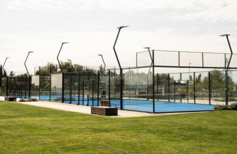 Foto b58dec0f-7cf7-41b5-963e-0b7e7ea4a8ee. Rent ground floor with parking pool in Las Lomas de Río Verde Marbella