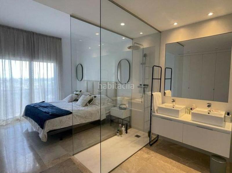 Foto 5f68dfda-e71d-4b5c-82ef-acbdc24fc670. Lloguer apartament amb aparcament piscina a El Paraíso Benahavís