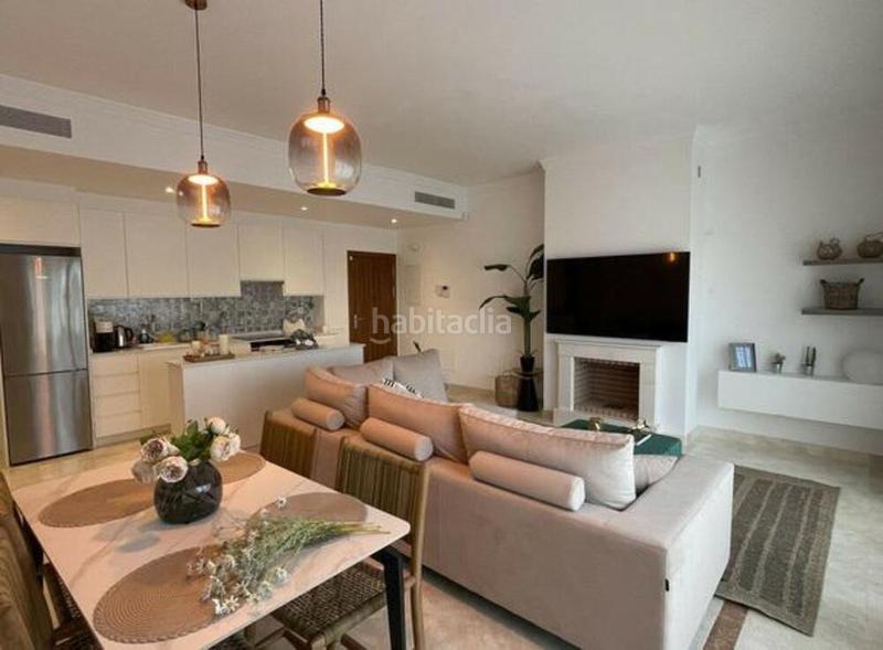 Foto 8989c4a9-5ed5-4a3a-9cf5-681eb3c83f9c. Lloguer apartament amb aparcament piscina a El Paraíso Benahavís